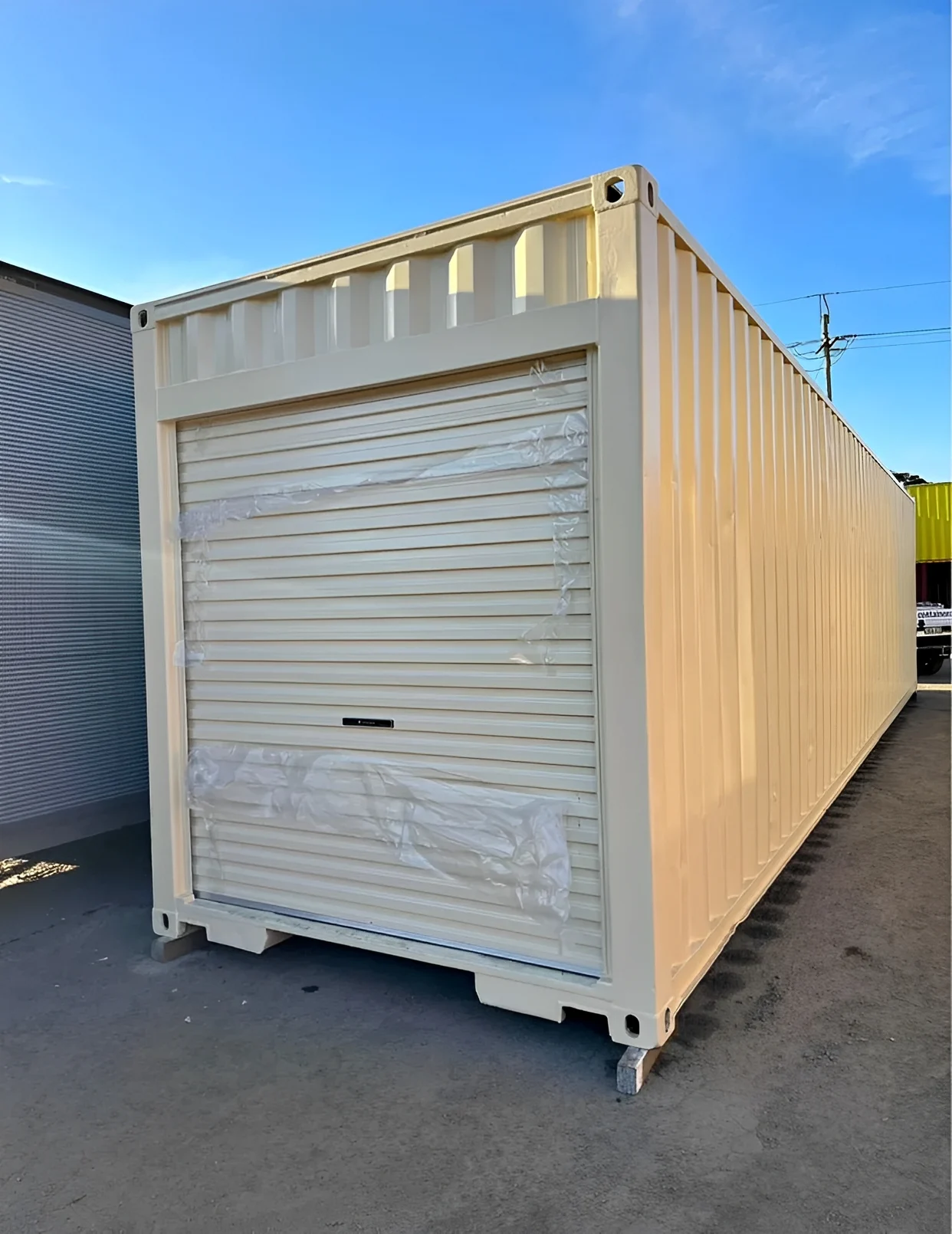 40ft X 8ft Shipping Container With Roll Up Door.webp